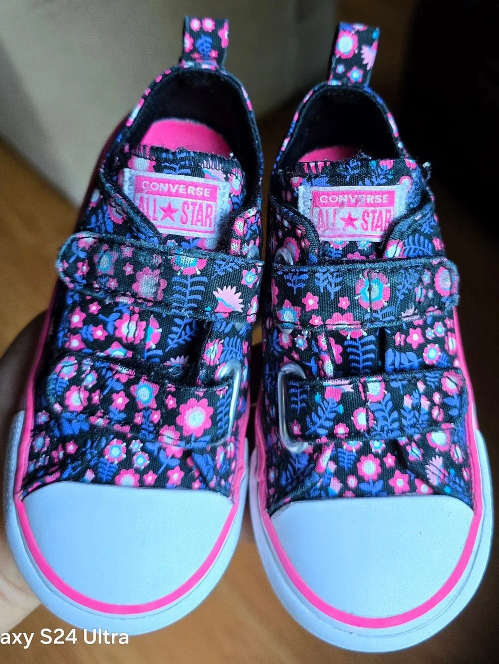 Sz 8 Toddler Girl's CONVERSE CTAS DITSY FLORAL Double straps